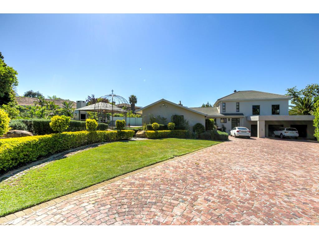 Re Max Helderberg