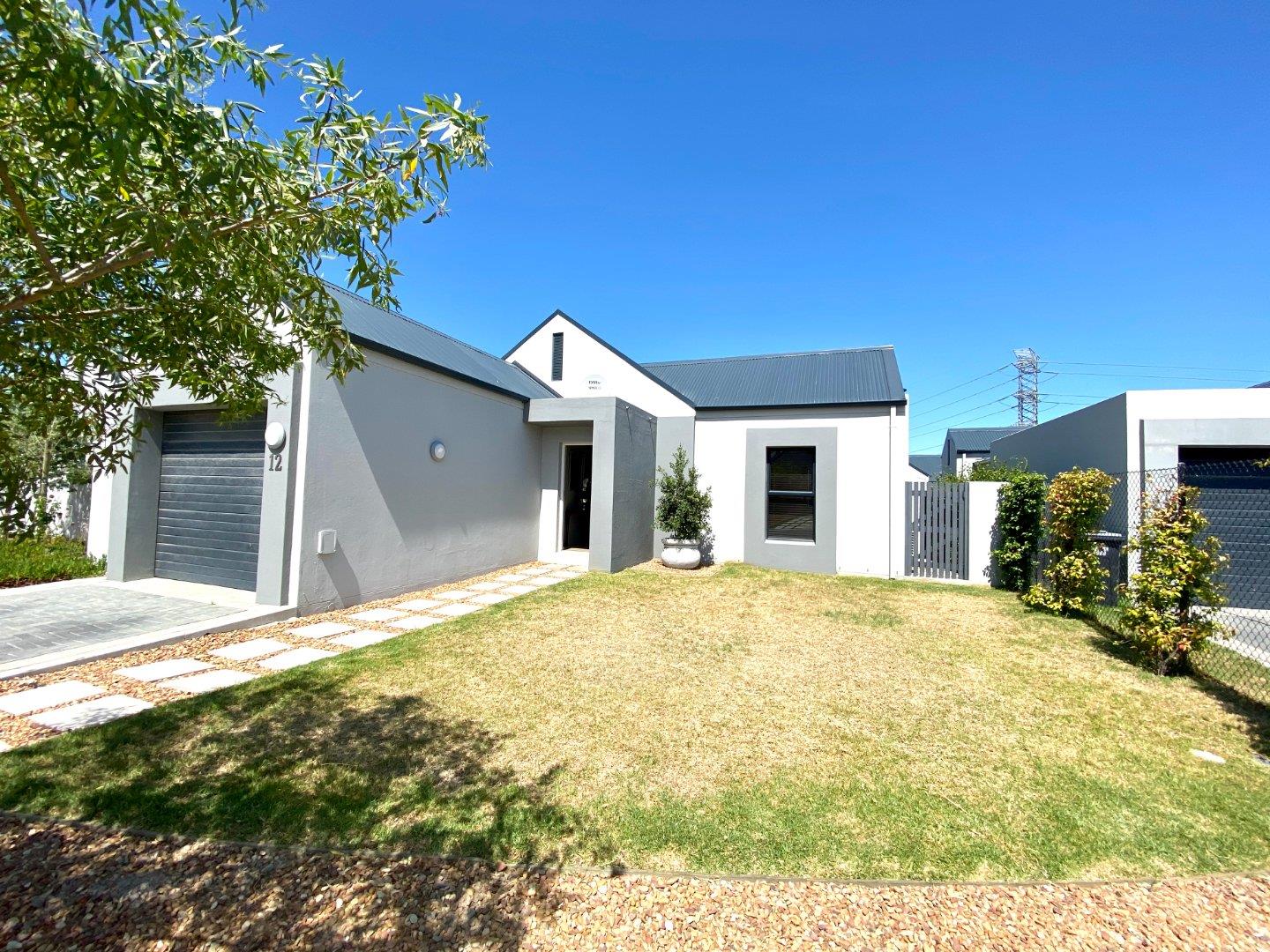 Property for sale in Aan de Wijnlanden RE/MAX™ of Southern Africa