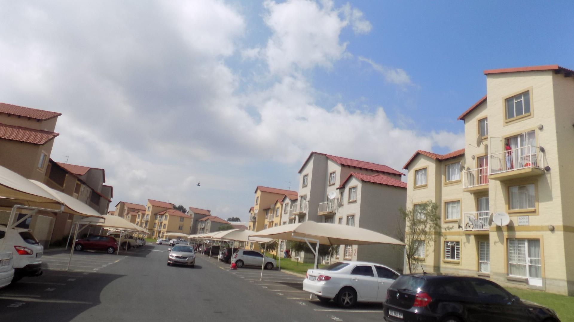 Property for sale in Ormonde RE/MAX™ of Southern Africa