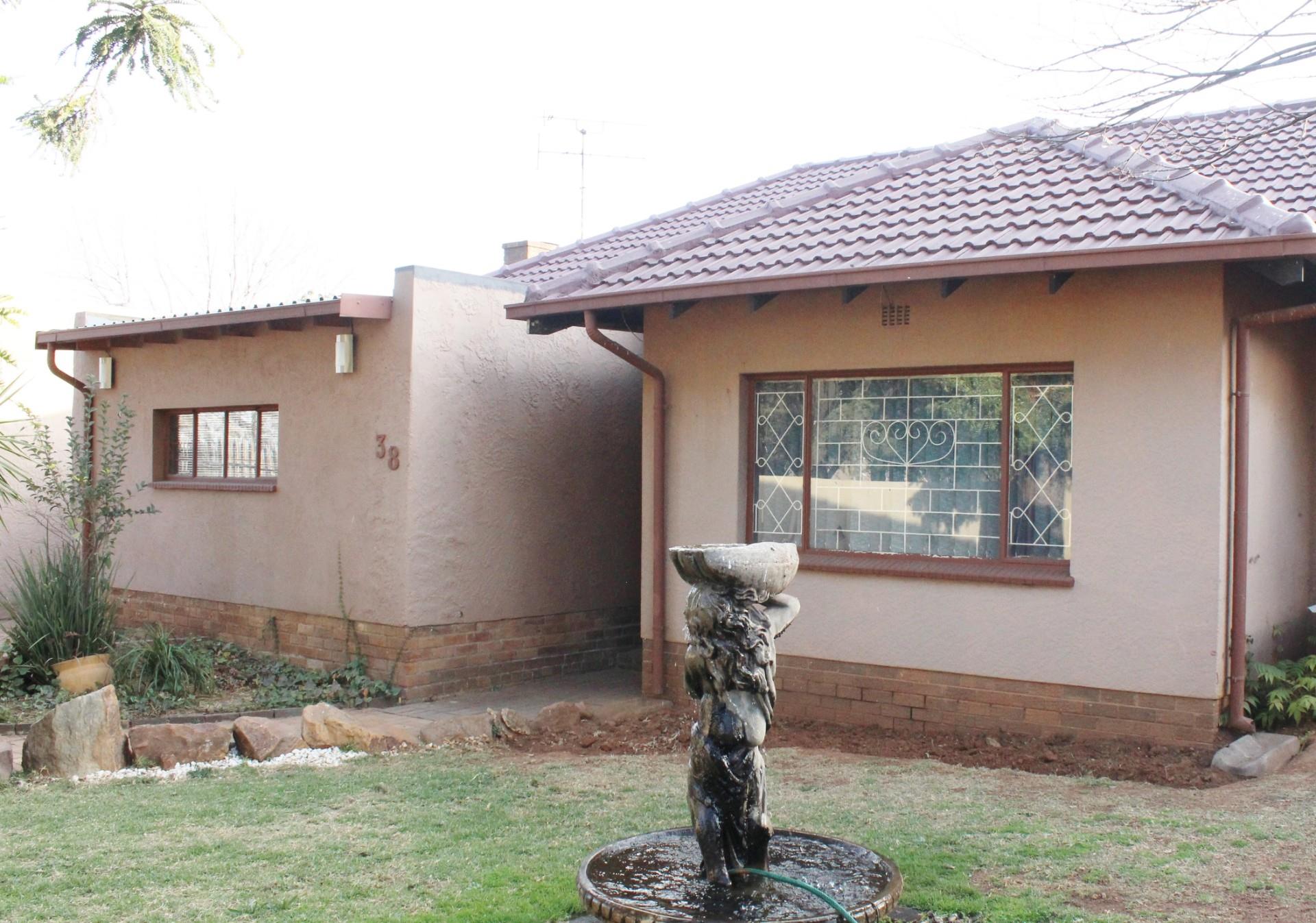 Property and houses for sale in Dinwiddie, Germiston RE/MAX