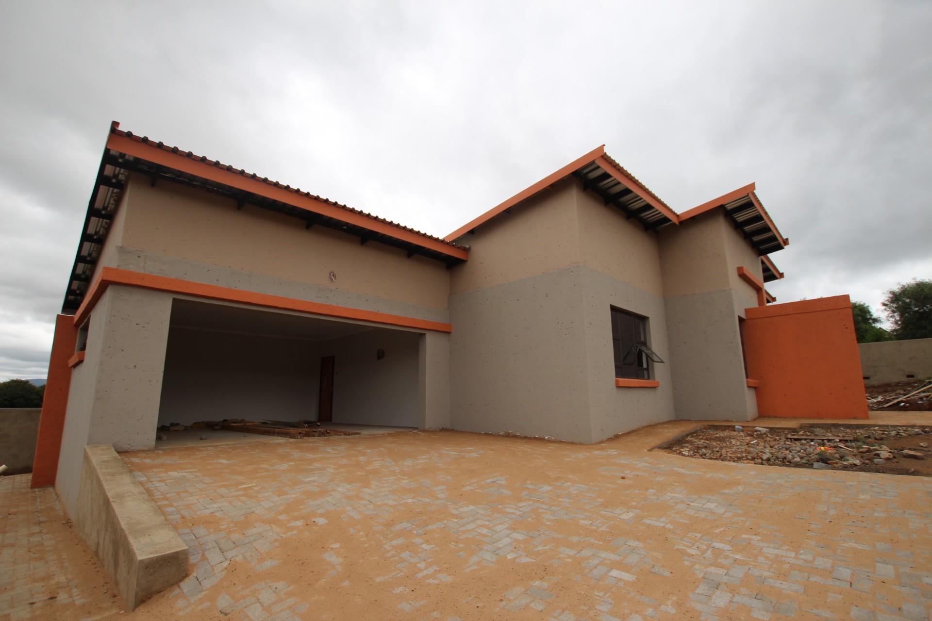 3 Bedroom House In Lydenburg Re Max