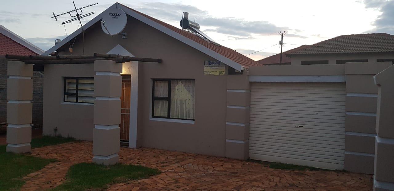 Property for sale in Ennerdale RE/MAX™ of Southern Africa