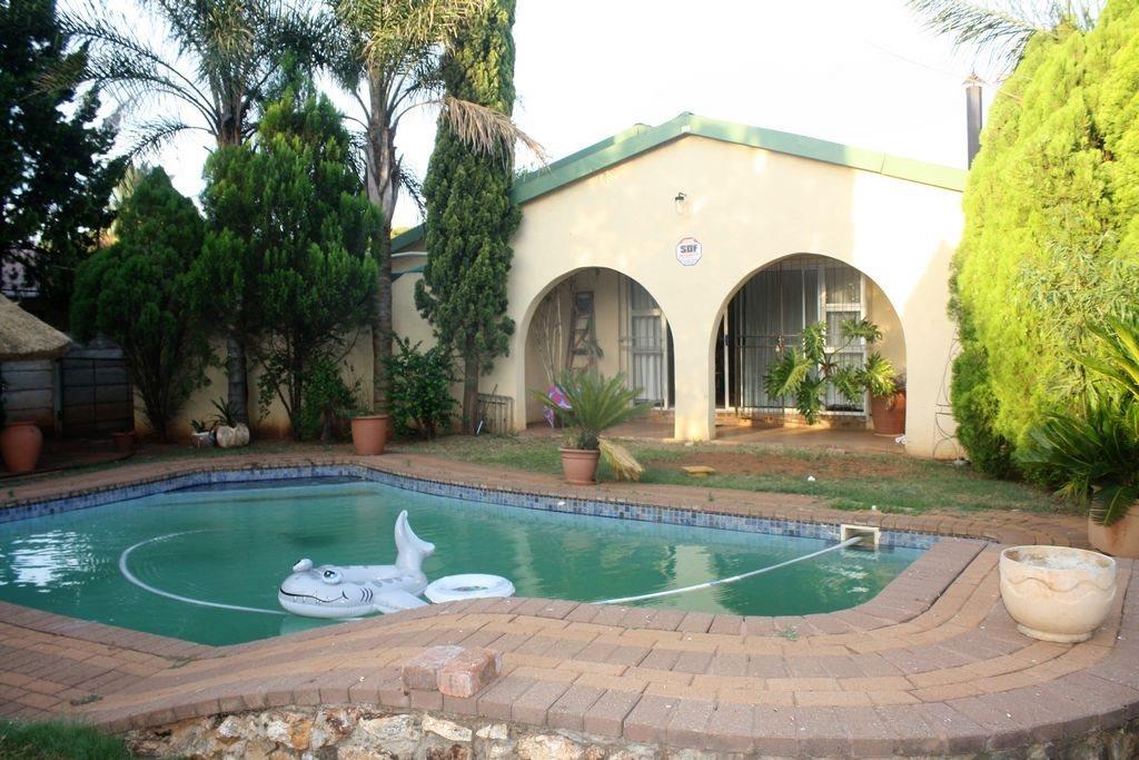 Property and houses for sale in Orkney, North West RE/MAX