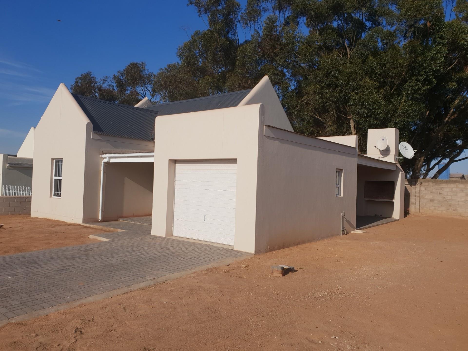 Property and houses for sale in Vredenburg, Western Cape RE/MAX