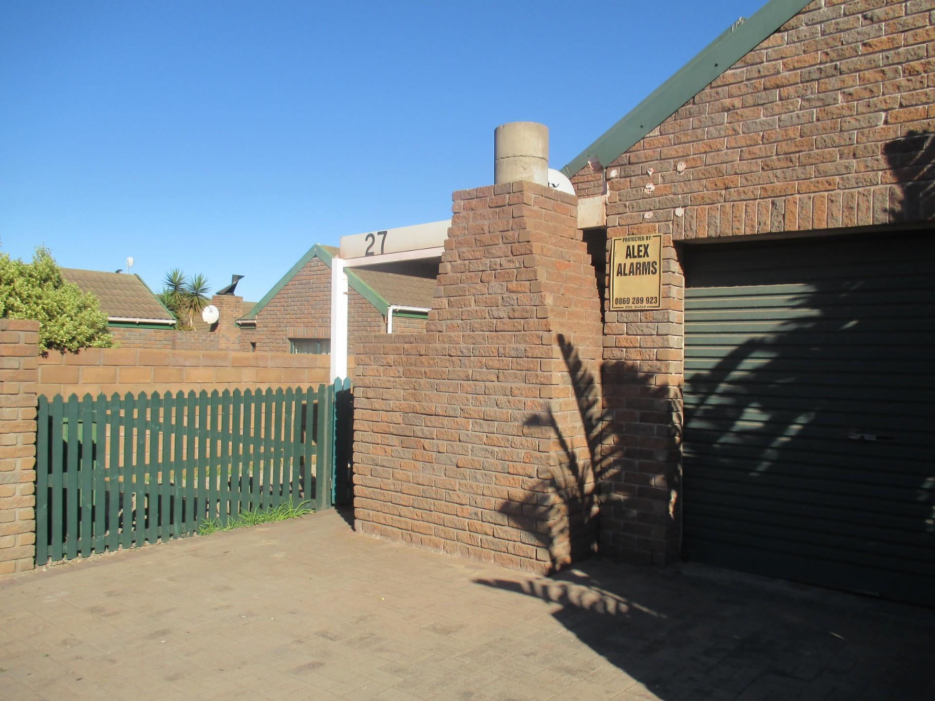 Property to rent in Vredenburg RE/MAX™ of Southern Africa