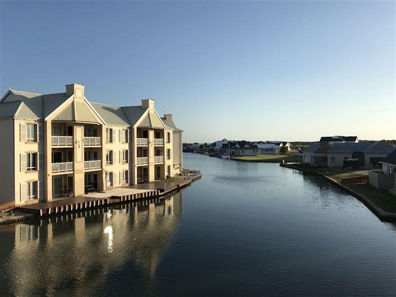 Property and houses for sale in Marina Martinique, Jeffrey's Bay RE/MAX