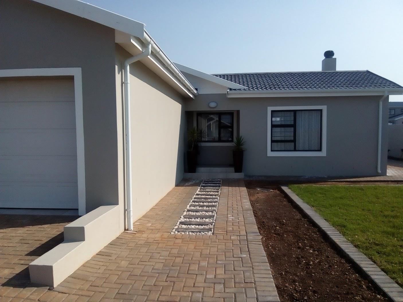Property for sale in Jeffreys Bay RE/MAX™ of Southern Africa
