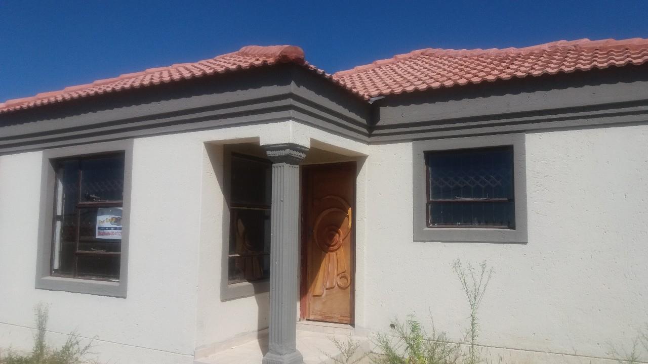 3 Bedroom House In Polokwane Central Re Max