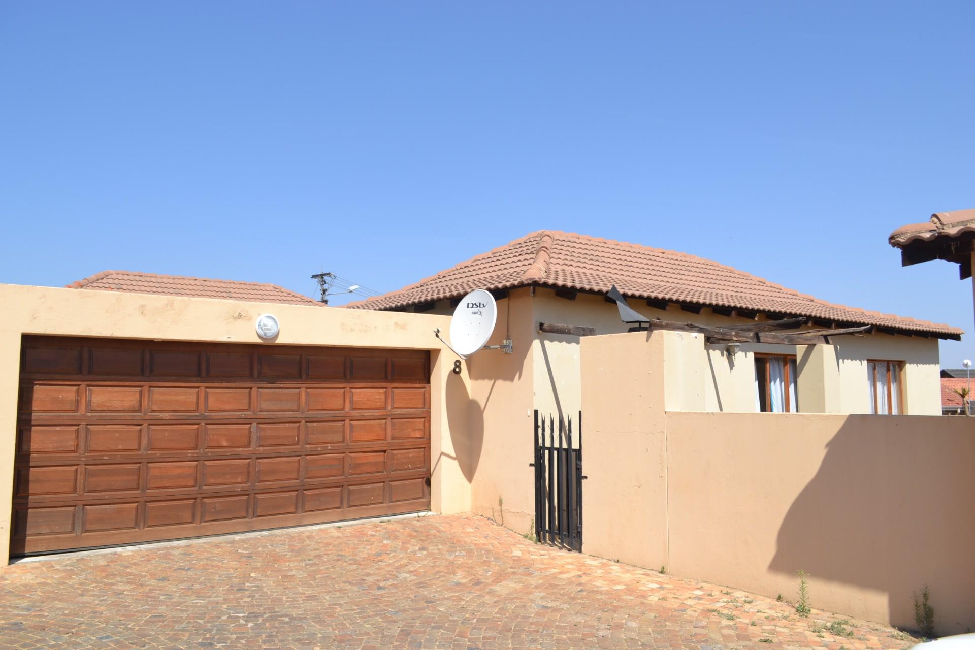 Property for sale in Greenhills, Randfontein RE/MAX of Southern Africa