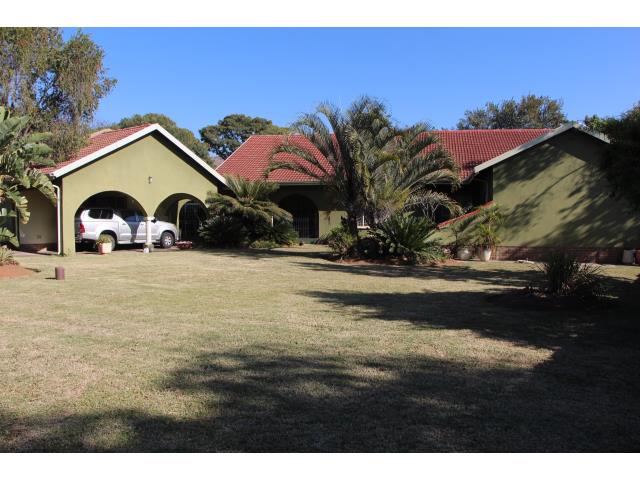 Property and Houses For Sale in Geelhoutpark, Rustenburg | RE/MAX