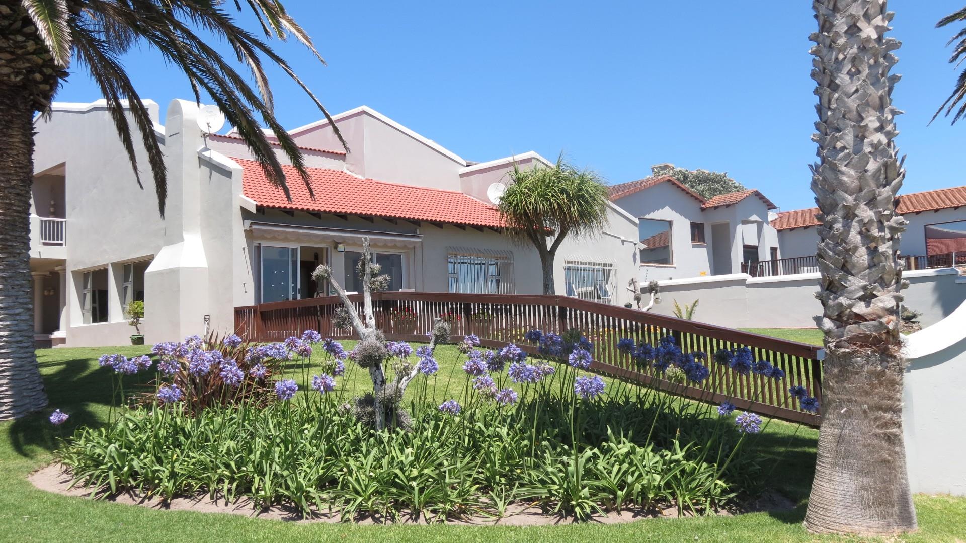 Property for sale in St Francis Bay RE/MAX™ of Southern Africa