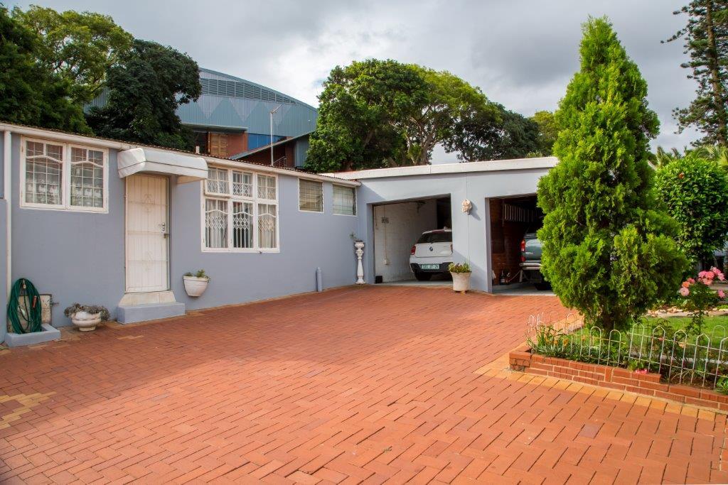 3 Bedroom House For Sale in Glenwood | RE/MAX™ of Southern Africa