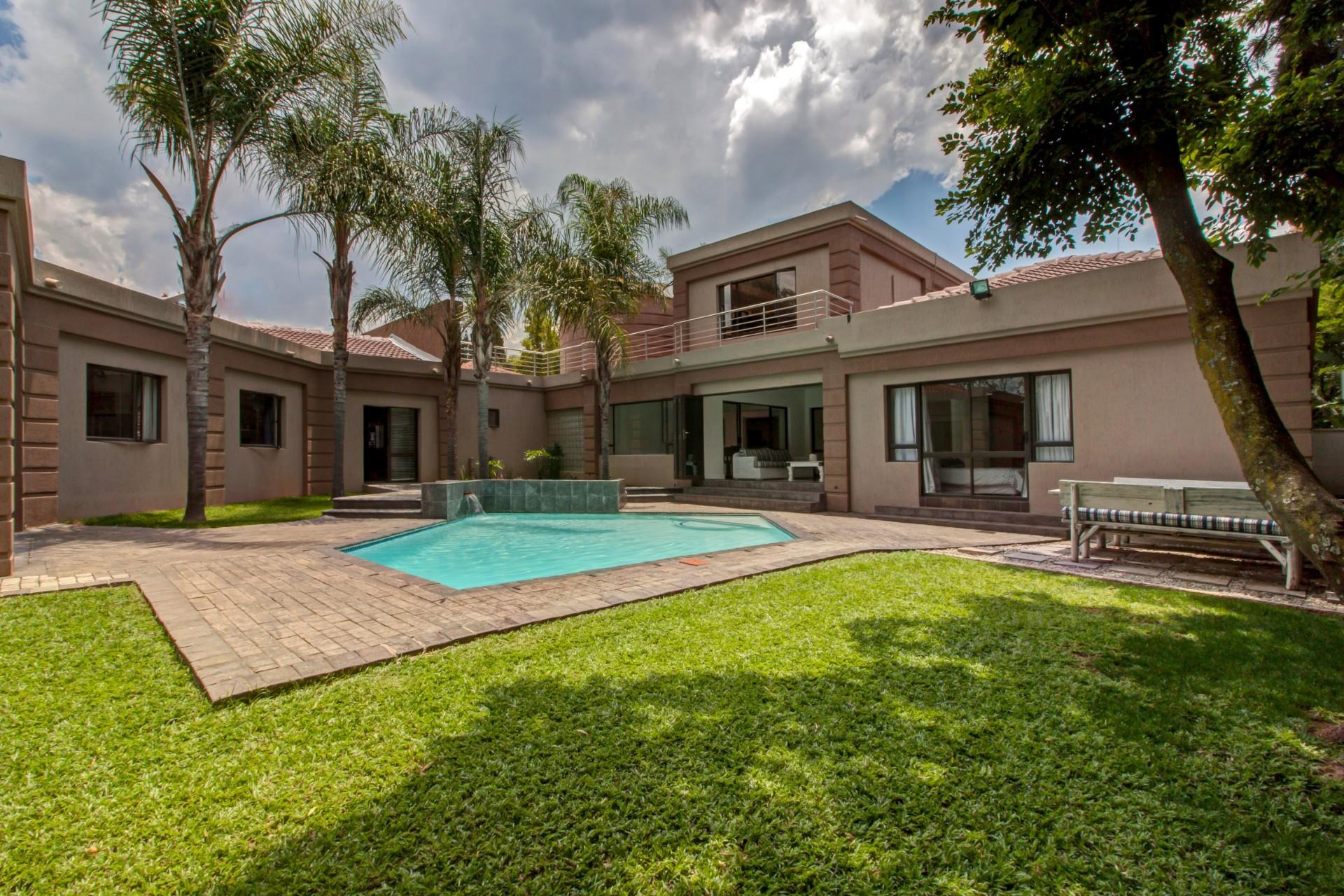 Property For Sale In Fourways Gardens Re Max Of Southern Africa
