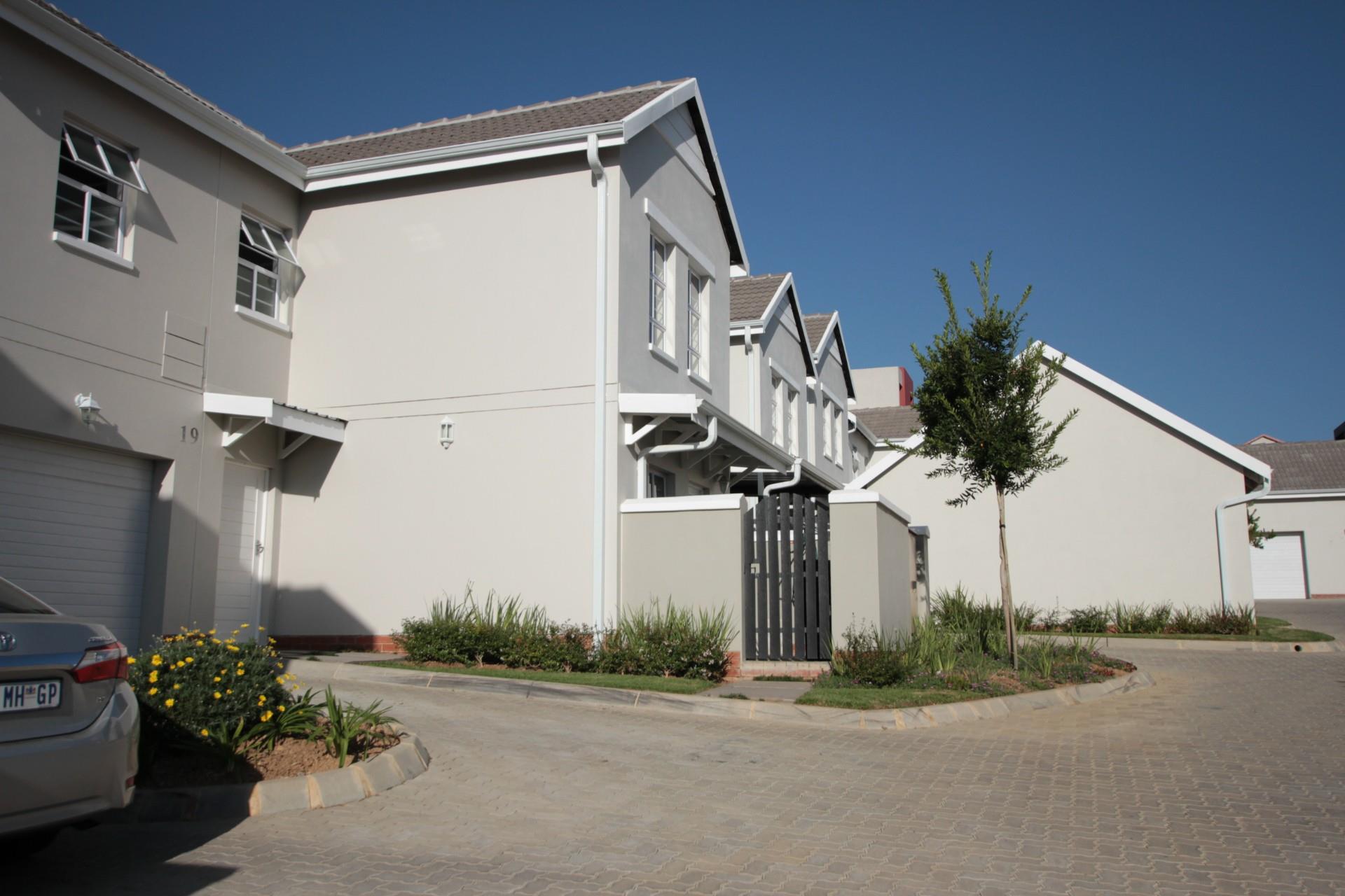 3 bedroom house for sale in gravesend