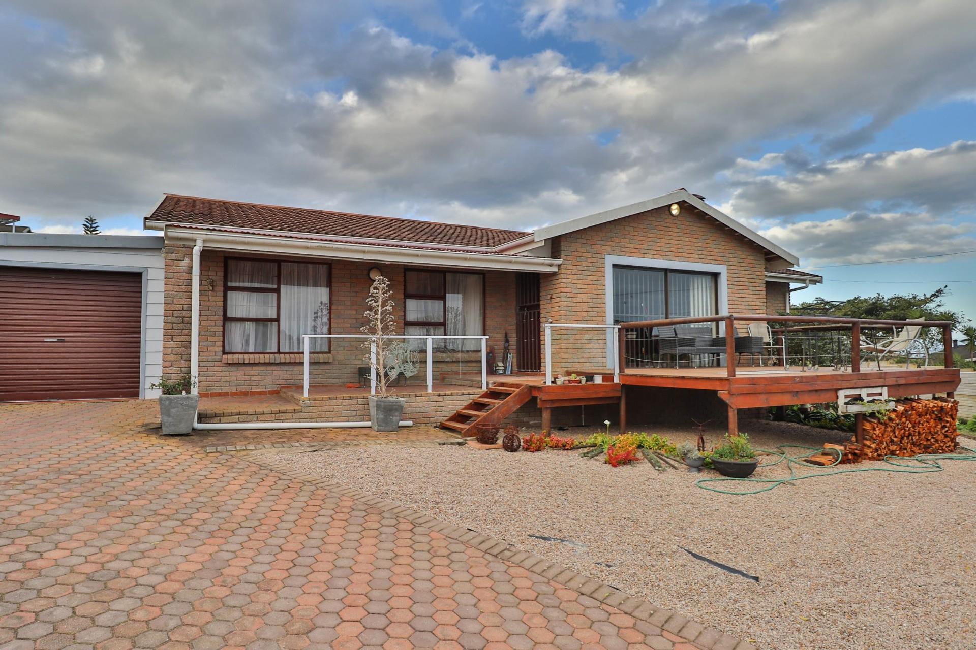 Property for sale in Dana Bay RE/MAX™ of Southern Africa