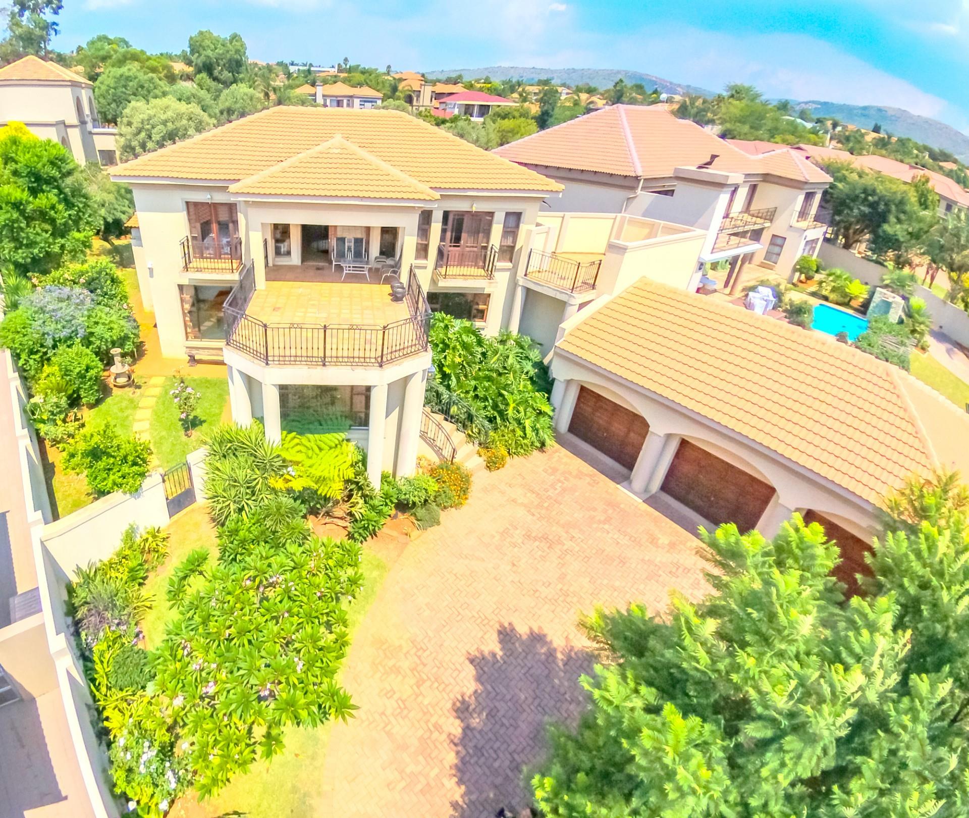 Property for sale in Ruimsig Country Estate RE/MAX™ of Southern Africa