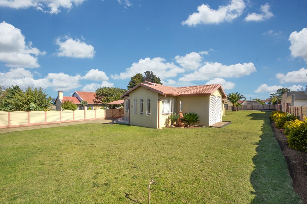 Property for sale in Witpoortjie RE/MAX™ of Southern Africa