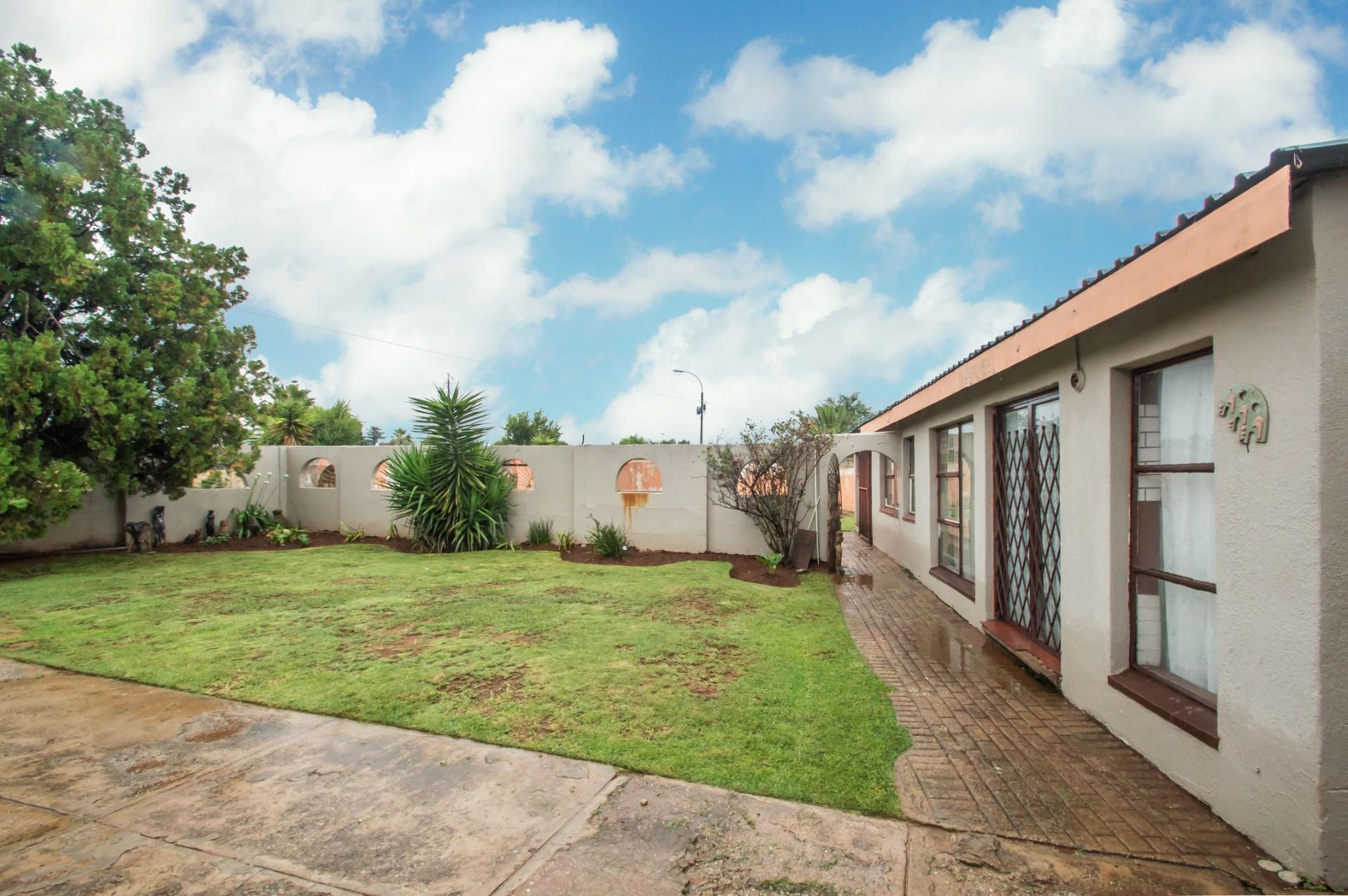 Property and houses for sale in Witpoortjie, Gauteng RE/MAX