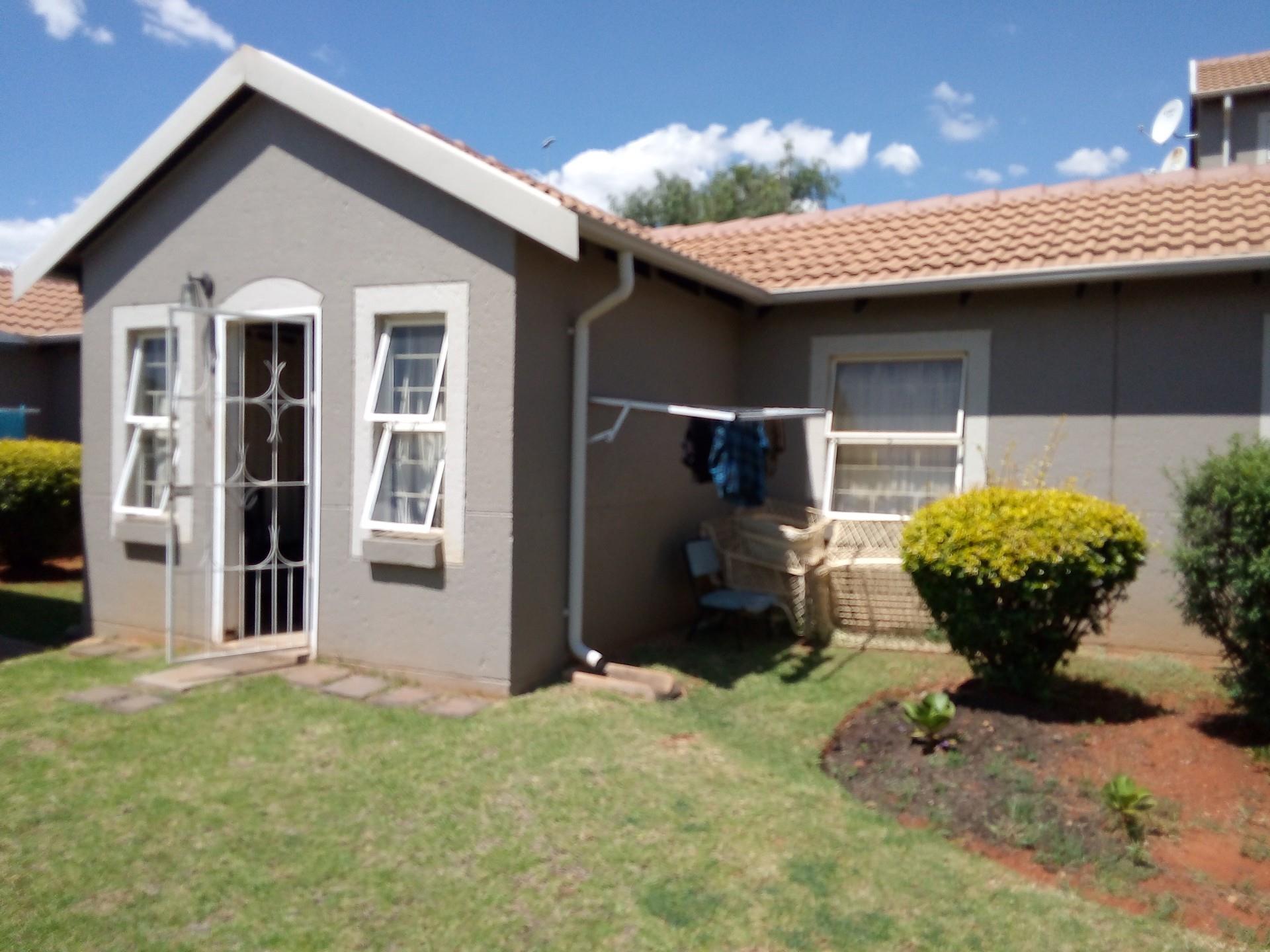 Property for sale in Weltevreden Park RE/MAX™ of Southern Africa