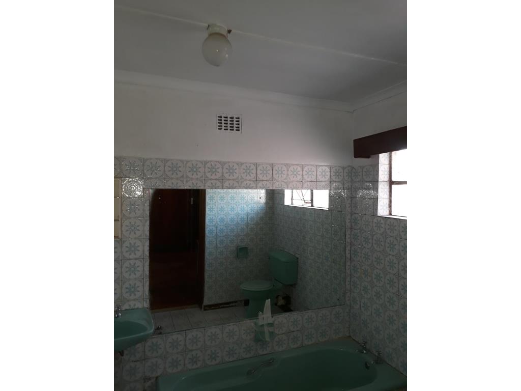 1 Bedroom Bachelor Flat To Rent in New Park, Kimberley, Northern Cape