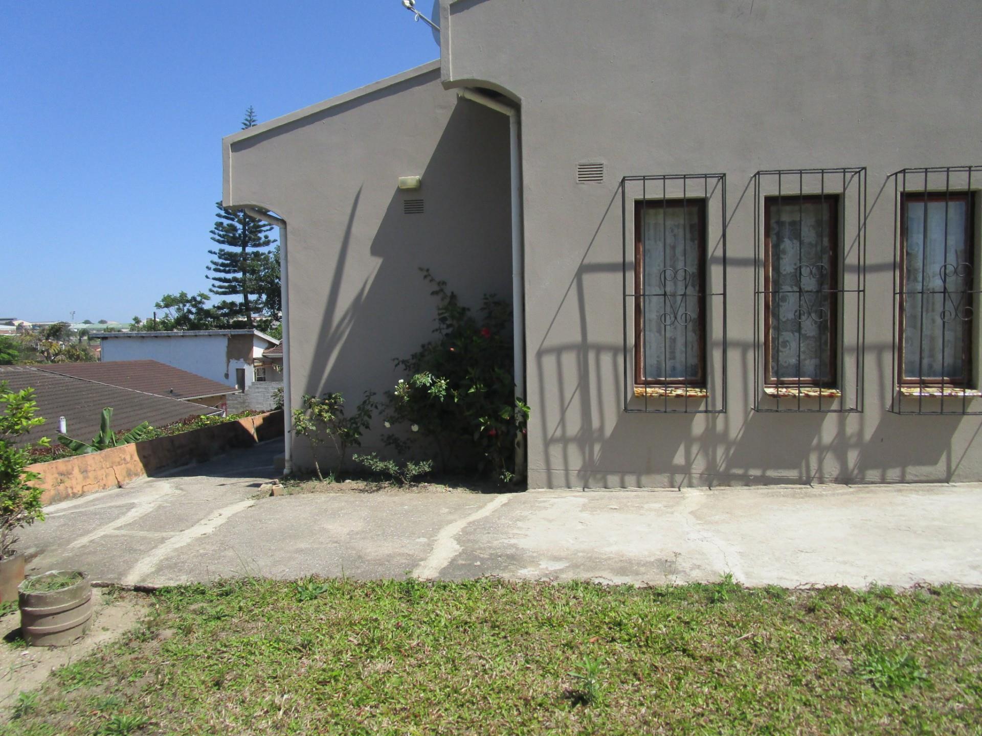 3 Bedroom House For Sale in