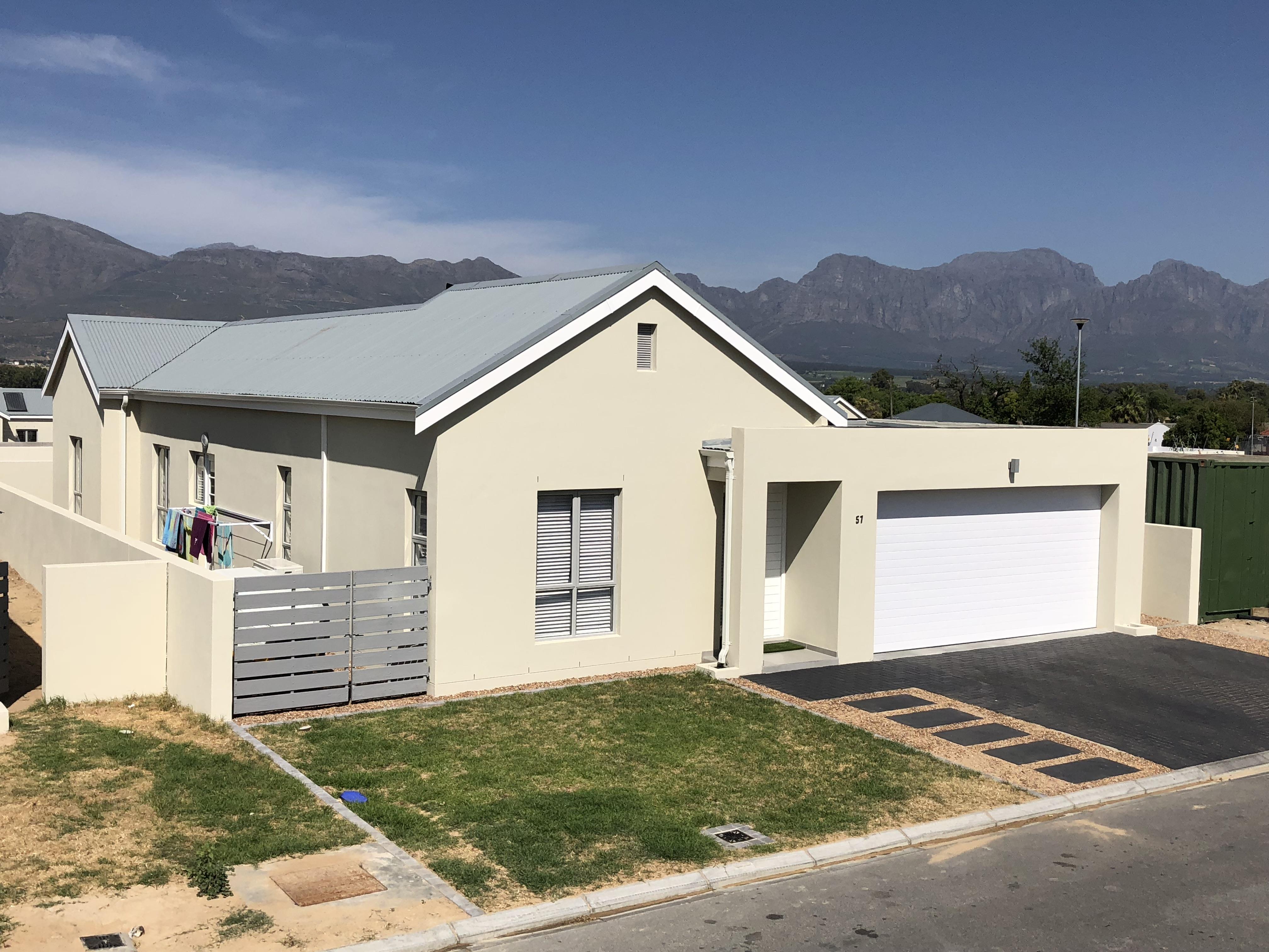 14 bedroom house for sale