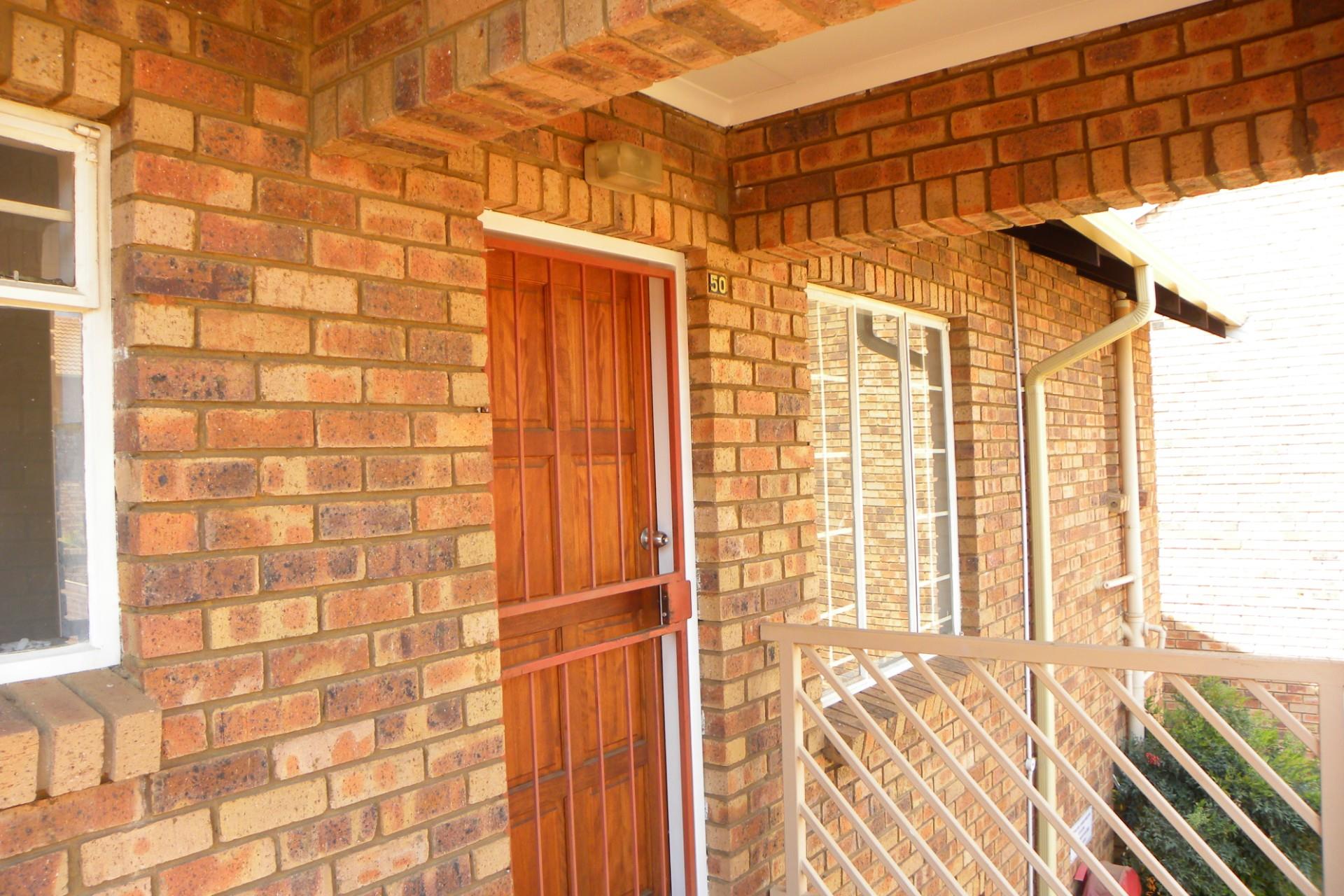 Property to rent in Faerie Glen RE/MAX™ of Southern Africa