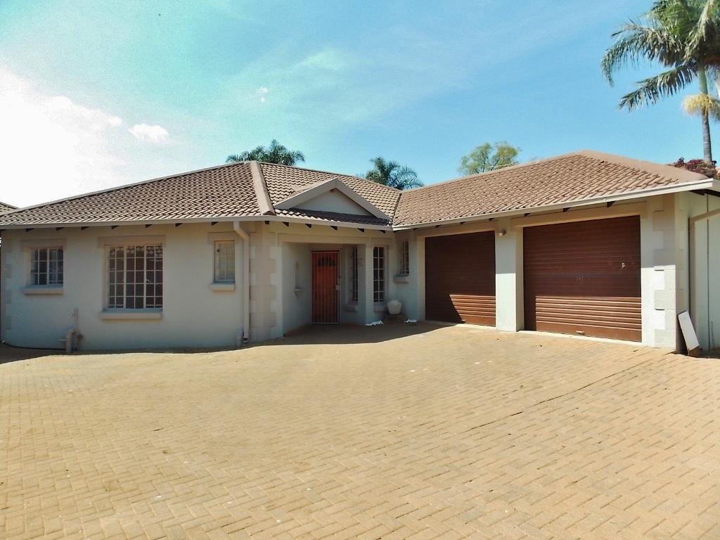Property to rent in Faerie Glen RE/MAX™ of Southern Africa